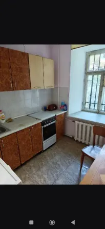 сдам 3 к.кв. ленинский р .ионова 200 м от ткаченко 15000 р.. Донецк
