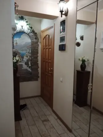 Продаю 2 к квартиру проспект Ильича Донецк