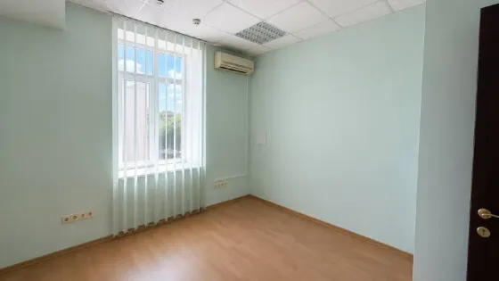 Аренда офисных помещений в центре Калининского района! Донецк