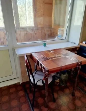 Продам 2х ком кв-ру на пл.Ленина Донецк