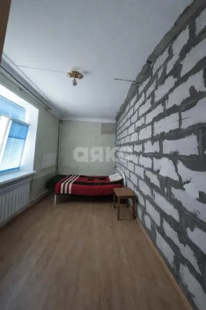 Продаётся 3-комнатная квартира в Ильичёвском районе Мариуполь