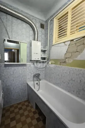 Продаётся 3-комнатная квартира в Ильичёвском районе Мариуполь