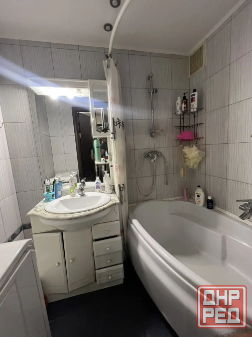 Продажа 3х комнатной квартиры в г.Донецке, м-н Донской, улица Независимости Донецк - изображение 8