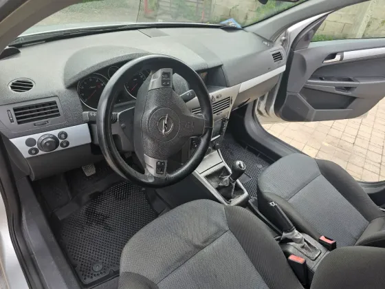 Продам Opel Astra H, Газ Euro-4 Донецк