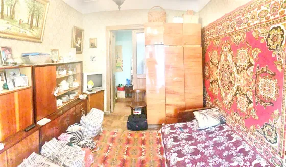 2-х комн. сталинка 55 м2, ул. Артема/Детский мир, документы готовы. Донецк