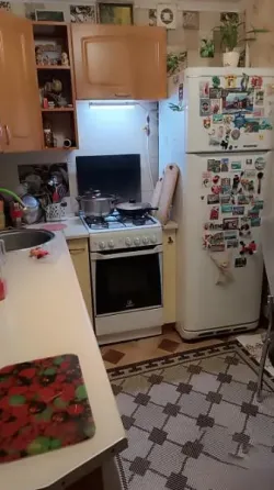Продается 2х. комн , Буденновский , Отважных ,с ремонтом , 2/5 Донецк
