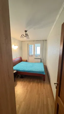 Продам 2 к кв-ру в Центральном р-не, 17 жмр, ор. к-р Савона! Мариуполь