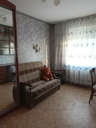 3-к.кв., 60 кв.м., 2+1, 4/9, кухня 10 кв.м., большая прихожая и лоджия. Туполева, 1 Донецк