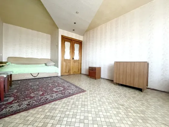 1к.кв.,м-н Мирный возле 49 школы Макеевка