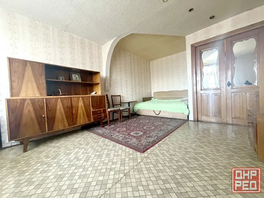 1к.кв.,м-н Мирный возле 49 школы Макеевка - изображение 1
