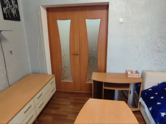 Продам 2 ком.квартиру. Донецк
