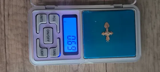 Продам золото Макеевка