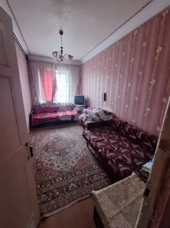 Продается 2 комнатная квартира в Ильичевском районе Мариуполь