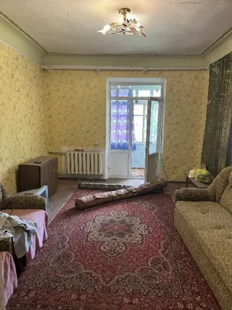 Продаётся 2-х комн. кв-ра в г.Макеевка, Советский р-н (ор-р 21 шахта), ул. 40 лет Октября Макеевка