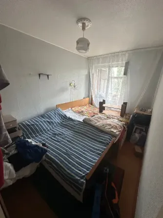 Продается уютная 2-х комнатная квартира в самом центре г. Макеевки. Расположена по адресу: бул. Горб Макеевка