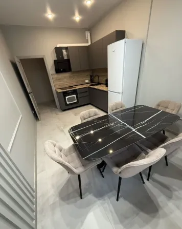 2-х комнатная квартира 51м² в Ленинском районе, ориентир цирк, Ленинский проспект, 4 Донецк