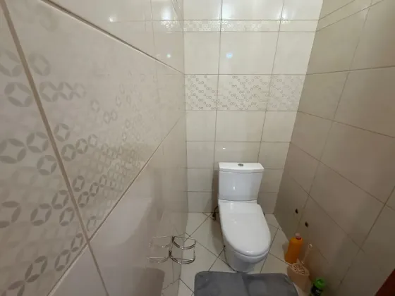 Продам жилой дом в 2-х уровнях, 140 м.кв., 10 соток - Макеевка, мкр. Восточный Макеевка
