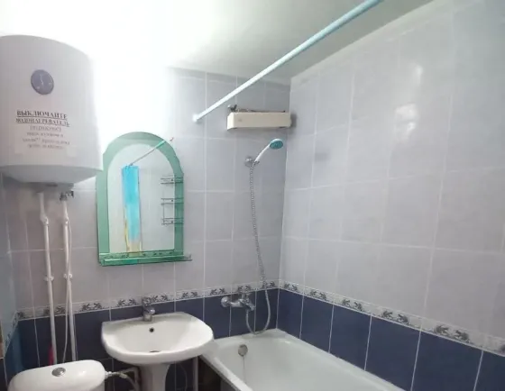 Сдаю квартиру (1 комн., 38кв.м 2этаж), Будённовский район Донецк
