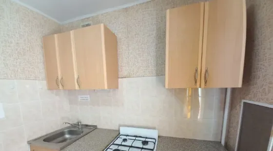 Сдаю квартиру (1 комн., 38кв.м 2этаж), Будённовский район Донецк