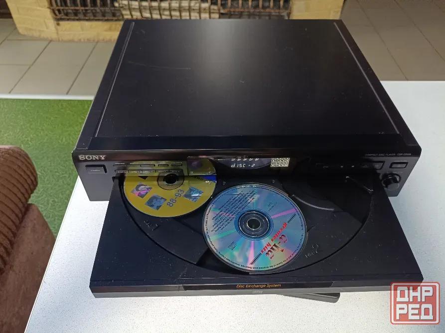CD чейнжер Sony CDP-CE315 Донецк - изображение 6