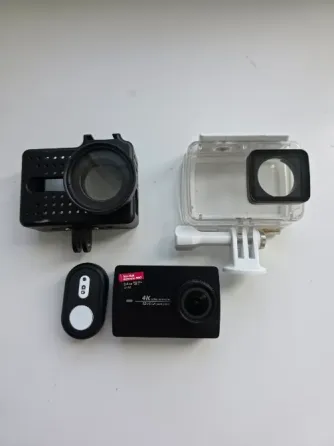 Продам Экшн-камеру Yi 4K + защитный кейс + аквабокс + пульт + скоростная карта памяти 64GB V30 A2 U3 Донецк