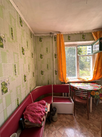 Продам 1-комнатную квартиру г. Харцызск, м-н. Металлургов Харцызск