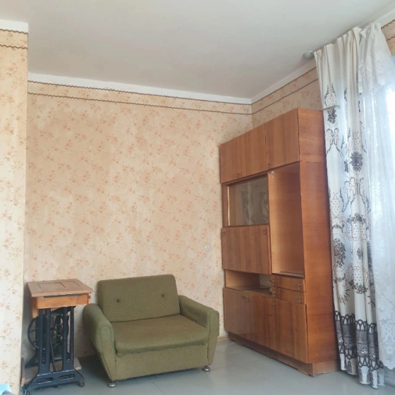Продам 1-комнатную квартиру г. Харцызск, м-н. Металлургов Харцызск
