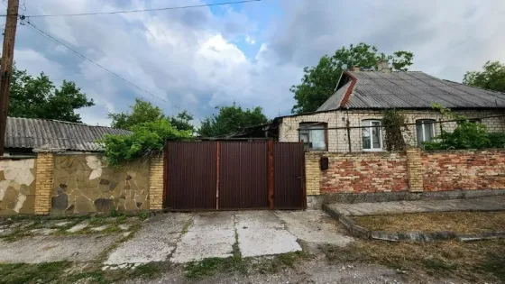 Продам добротный дом на Красной горке. Макеевка