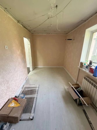 Срочно! Продам 2 комнатную квартиру г. Макеевка, м-н Комсомольский (район 3/5 и почты) Макеевка