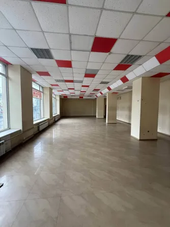 Сдается коммерческое помещение свободного назначения, ориентир пл. Бакинских Комиссаров Донецк