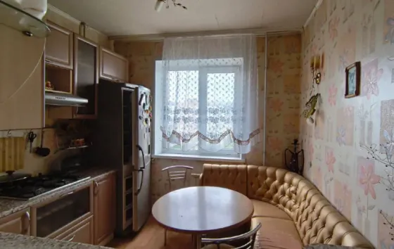 Продам 3-х комнатную квартиру на Зеленом Макеевка