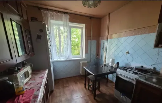 Продам 2-х комнатную квартиру на Зеленом Макеевка