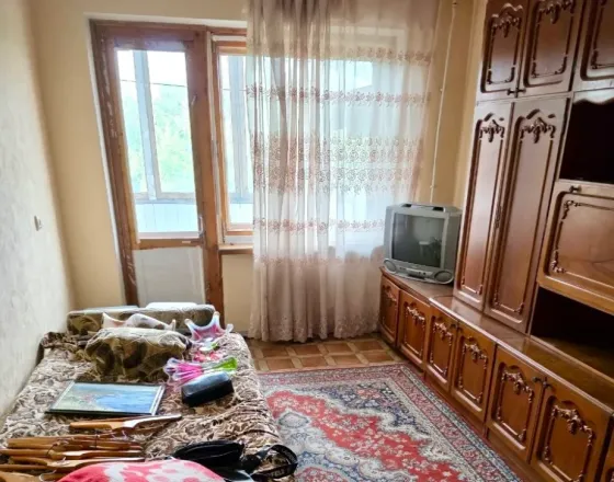 Продам 3-х комнатную квартиру в Центрально-городском районе Макеевка