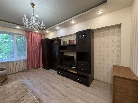 Продаётся однокомнатная квартира, 37 м², Киевский район (Донецк) Адрес: ул. Артёма, 163Б Донецк