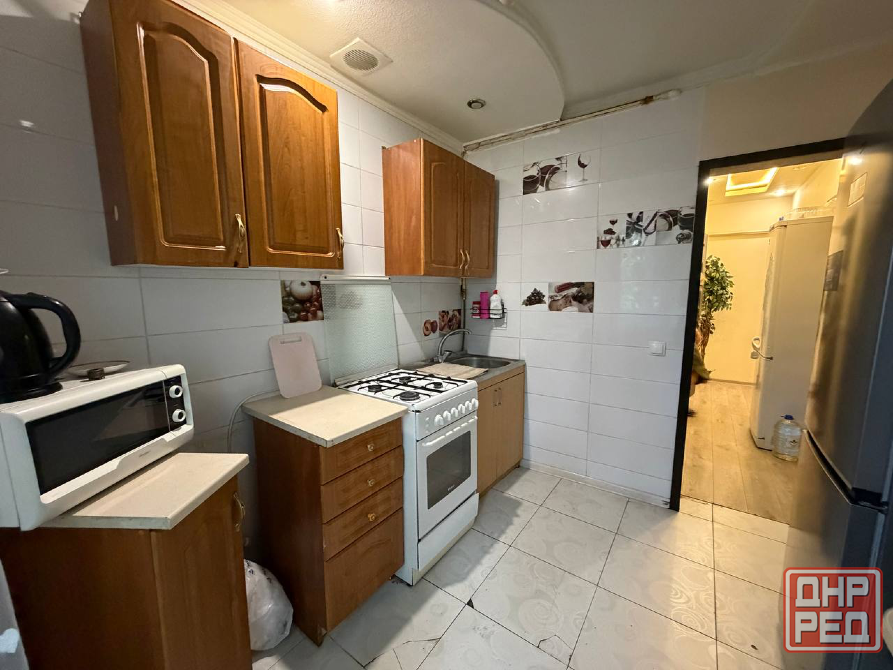 Продаётся однокомнатная квартира, 37 м², Киевский район (Донецк) Адрес: ул. Артёма, 163Б Донецк - изображение 2