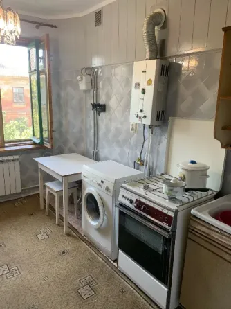 Продам 3-х комнатную квартиру в районе Зелёного Макеевка