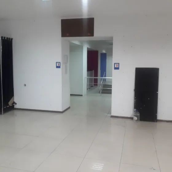 Сдаю 500 м² центр. 15 машиномест. 40 кВт Донецк