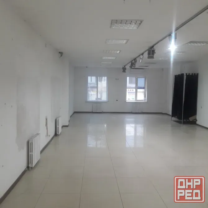 Сдаю 500 м² центр. 15 машиномест. 40 кВт Донецк - изображение 3