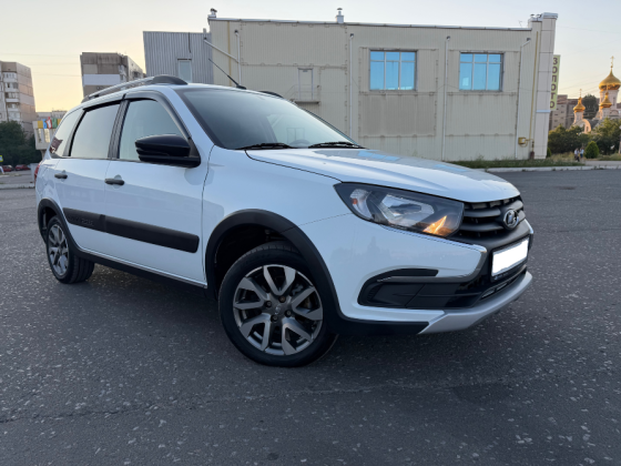 LADA GRANTA Cross Донецк
