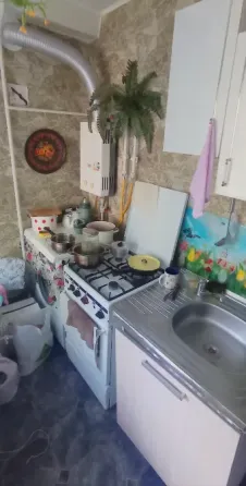 Сдам 1км кв шахтар-плаза, челюскинцев Донецк