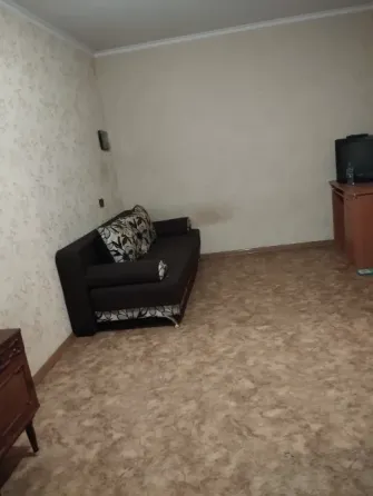 Продаю 2к квартиру на Мирном Донецк