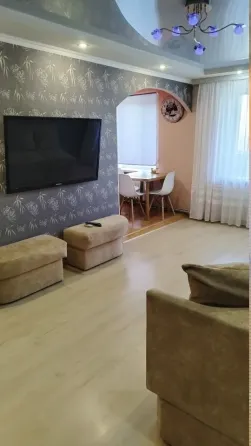 Сдам 2х комнатную квартиру на Жд Донецк