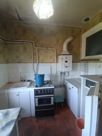 Продам 2-х комн кв-ру Руд больница под ремонт Макеевка