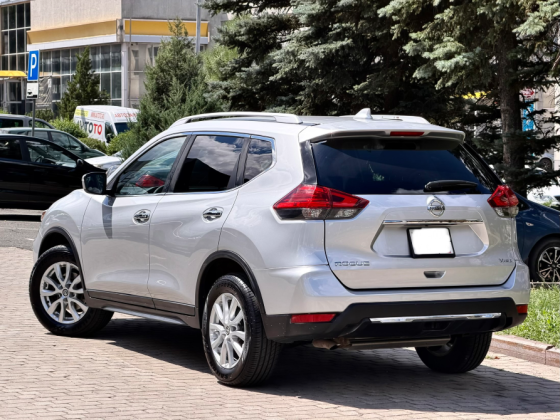 Шикарный Nissan Rogue ( X-Trail ) AWD Донецк
