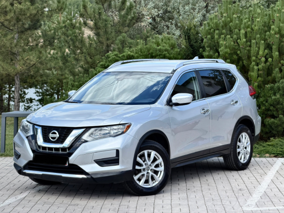Шикарный Nissan Rogue ( X-Trail ) AWD Донецк