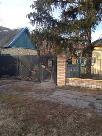 Продам дом Харцызск