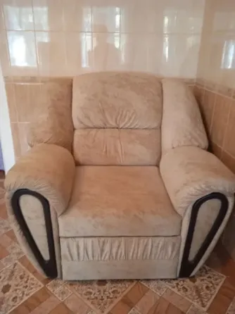 Продам мягкую мебель Харцызск