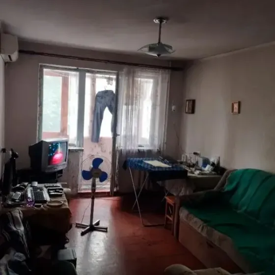 Продам 2-комнатную квартиру в центре Калининского района. Донецк