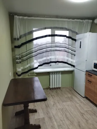 сдам 1-к.кв. Куйбышевский р-н Топаз 25 000 рублей вода 24/7 Донецк