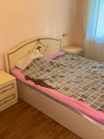 Продам срочно двухспальную кровать Донецк